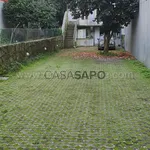 Rent 4 bedroom house of 259 m² in Porto