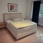 Miete 3 Schlafzimmer wohnung von 80 m² in Frankfurt