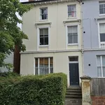 Rent 2 bedroom flat in South East England