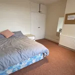 Rent 4 bedroom flat in Broxtowe