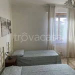 Rent 4 bedroom apartment of 92 m² in Castelraimondo