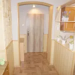 Pronajměte si 3 ložnic/e byt o rozloze 69 m² v Litvínov