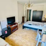 Rent a room in madrid