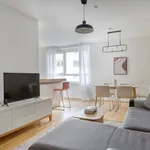 Miete 1 Schlafzimmer wohnung von 570 m² in vienna