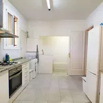 Rent a room of 189 m² in barcelona