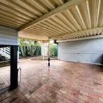 Rent 4 bedroom house in Annerley