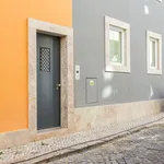 Rent 2 bedroom apartment of 44 m² in Lisbon