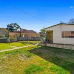 Rent 4 bedroom house in Riverina