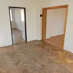 Pronajměte si 3 ložnic/e byt o rozloze 78 m² v Sedlčany