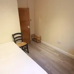 Rent 4 bedroom apartment in London