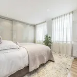 Rent 3 bedroom flat in London