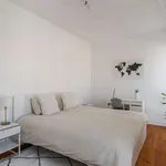 Rent a room in lisbon