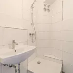 Rent 1 bedroom apartment of 38 m² in Düsseldorf