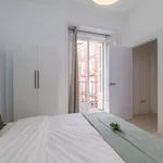 Rent a room of 110 m² in madrid