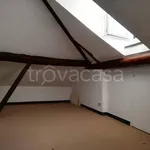 Rent 5 bedroom apartment of 177 m² in Genova