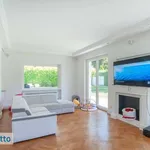 Rent 6 bedroom house of 320 m² in Rome