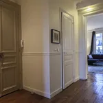 Appartement de 84 m² avec 1 chambre(s) en location à Paris