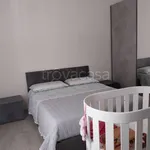 Rent 2 bedroom apartment of 84 m² in Napoli