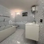 Rent 2 bedroom apartment of 58 m² in Naples