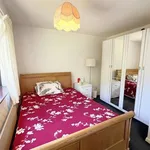 Rent 3 bedroom house in East Midlands