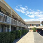 Rent 1 bedroom apartment in Glen Huntly