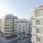 Rent 7 bedroom apartment in Lisbon