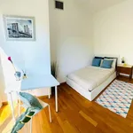 Rent a room of 200 m² in milan