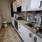 Rent 4 bedroom flat in Yorkshire And The Humber