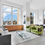 Rent 3 bedroom apartment of 158 m² in New York