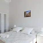 Rent 6 bedroom apartment in lisbon