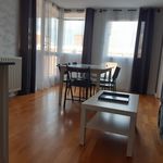 Rent a room of 84 m² in Cergy