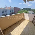 Rent 2 bedroom apartment of 82 m² in Milano