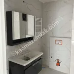 Rent 4 bedroom apartment of 96 m² in İstanbul