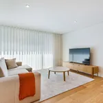 Rent 1 bedroom apartment of 67 m² in Lisbon