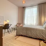 Rent a room of 600 m² in brussels