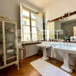 Rent 5 bedroom apartment of 335 m² in Lucca