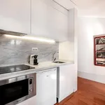 Rent 1 bedroom apartment in Porto