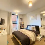 Rent 2 bedroom flat in Manchester