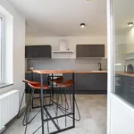  appartement avec 10 chambre(s) en location à Charleroi