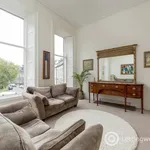 Rent 4 bedroom flat in Edinburgh