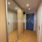 Pronajměte si 2 ložnic/e byt o rozloze 45 m² v Capital City of Prague