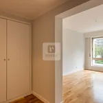 Rent 3 bedroom apartment of 187 m² in Porto