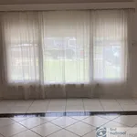 Rent 3 bedroom house in Springvale