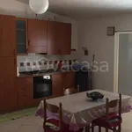 Affitto 3 camera appartamento di 100 m² in Melito di Porto Salvo