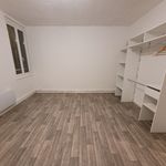 Appartement de 65 m² avec 2 chambre(s) en location à Denain