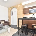 Rent 2 bedroom apartment of 30 m² in Paris