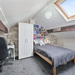 Rent 5 bedroom house in North West England