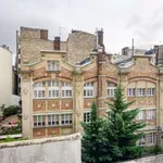 Rent 3 bedroom apartment of 70 m² in paris