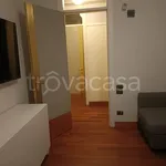 Rent 2 bedroom apartment of 50 m² in Napoli