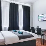 Pronajměte si 1 ložnic/e byt o rozloze 28 m² v Prague